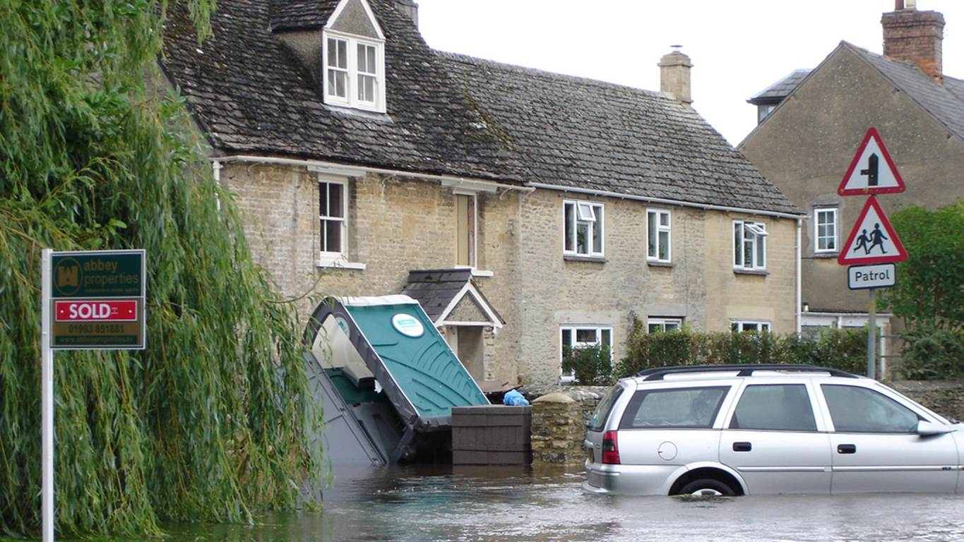 flooded houses2